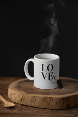 Minimalist Aşk! ''LOVE'' Yazılı ve Kalp Desenli Porselen Baskılı  Kupa Bardak (300 ml)