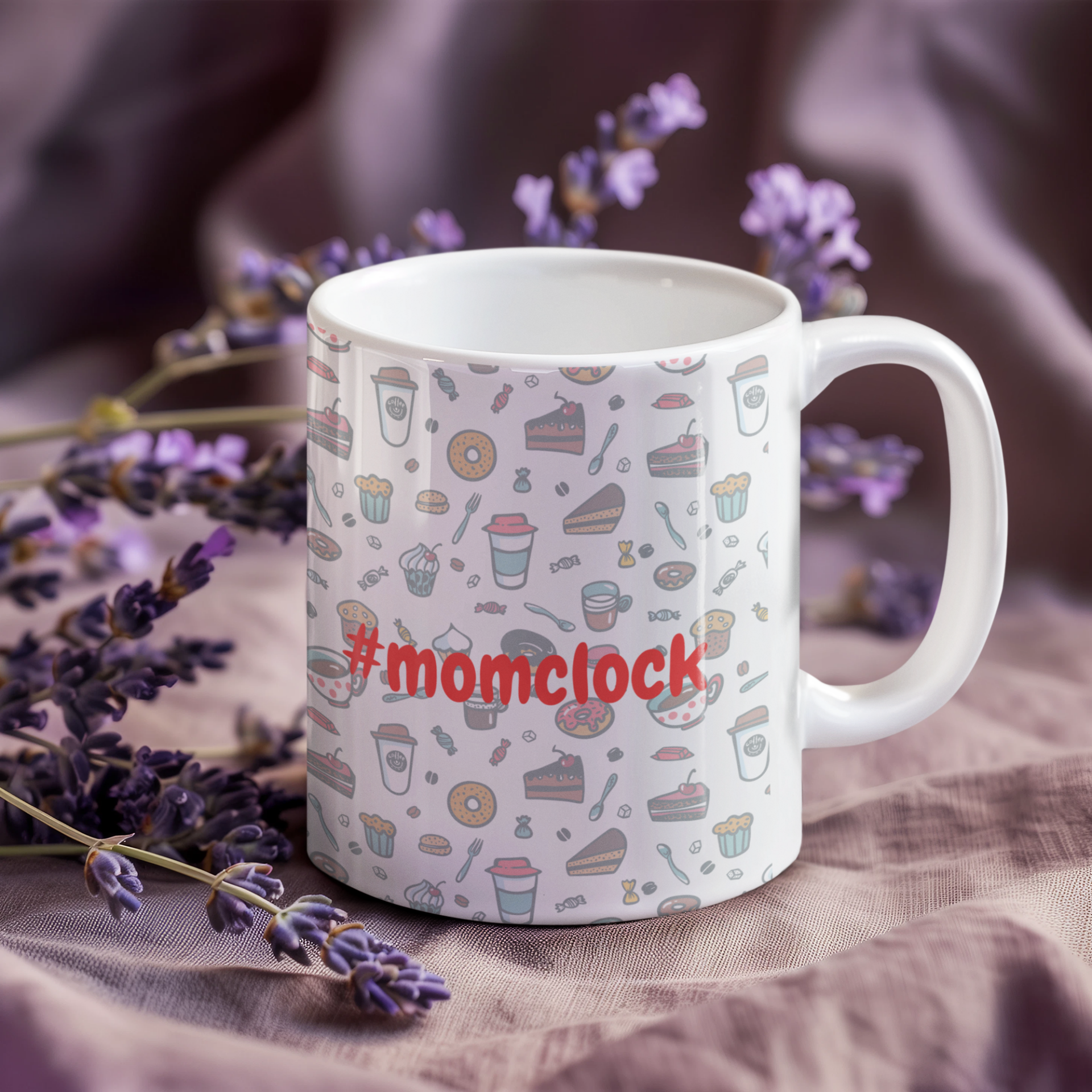 #momclock Temalı Eğlenceli Kupa Bardak - Anneler İçin Özel Porselen Mug (300 ml)
